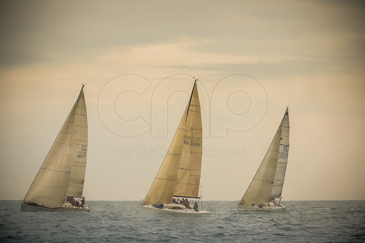 Lire la suite à propos de l’article Automnales Hivernales 3 – 17 Nov 2013